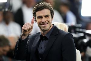 贝尔：这是若昂-佩德罗在球队中留下印记的机会，他做到了这一点